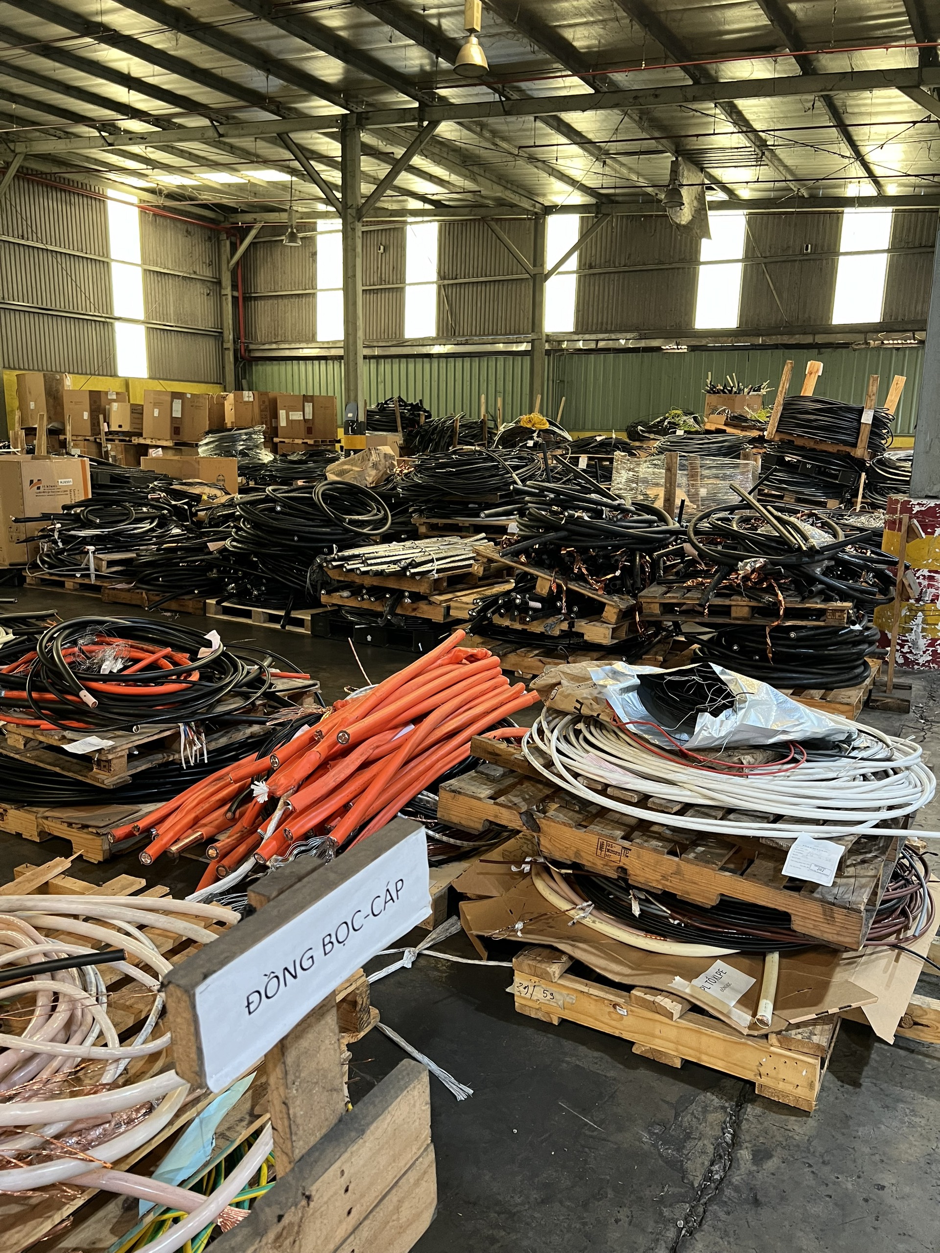 Thu Mua Phế Liệu Đồng Giá Cao - Phế Liệu Nhật Minh Uy Tín, Chuyên Nghiệp 35 Hình Ảnh 18: Thu Mua Phế Liệu Đồng Tại Phế Liệu Nhật Minh