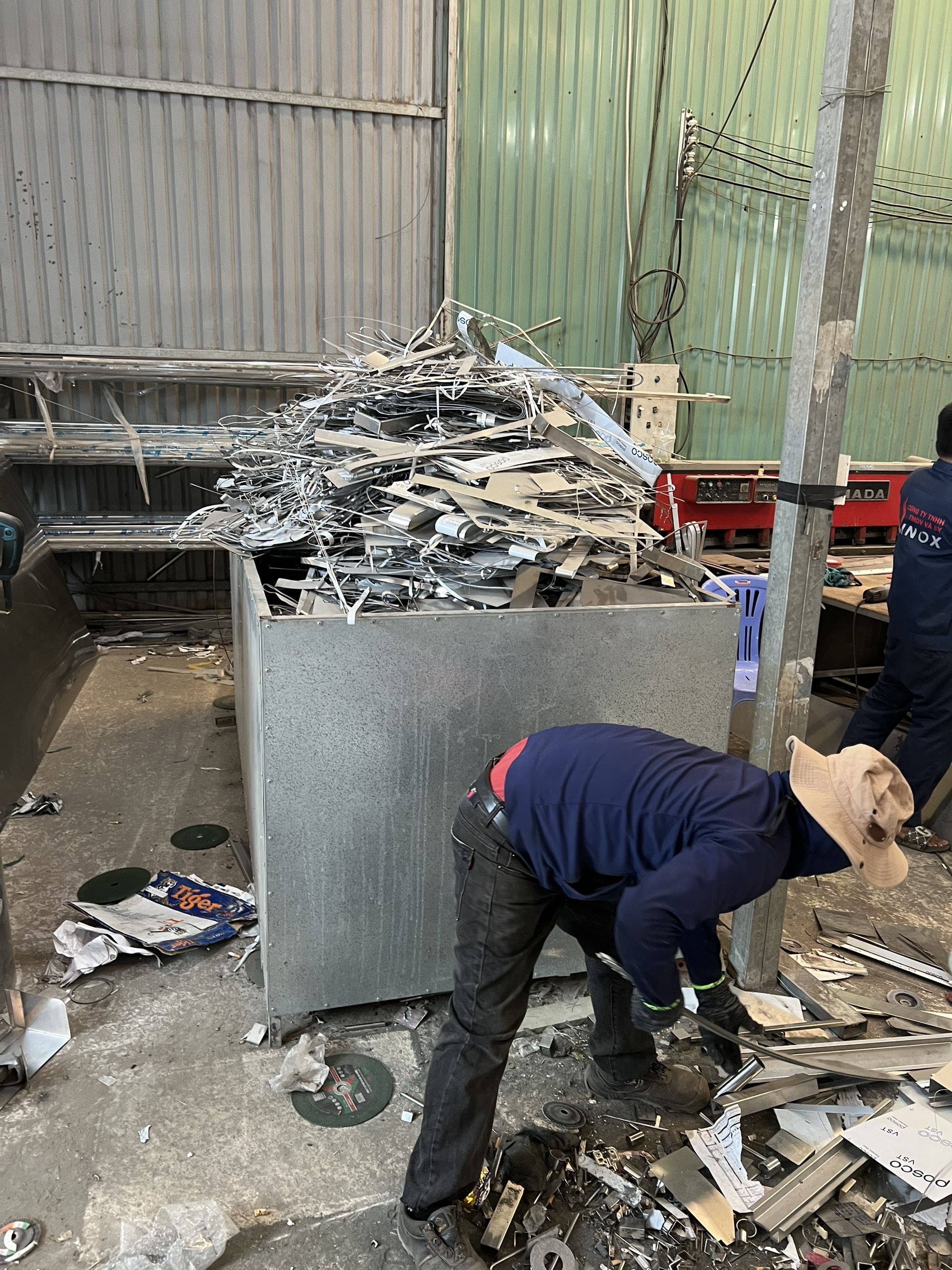Thu Mua Phế Liệu Inox Giá Cao, Uy Tín, Nhanh Chóng 21 Hình Ảnh 4: Thu Mua Phế Liệu Inox Tại Phế Liệu Nhật Minh