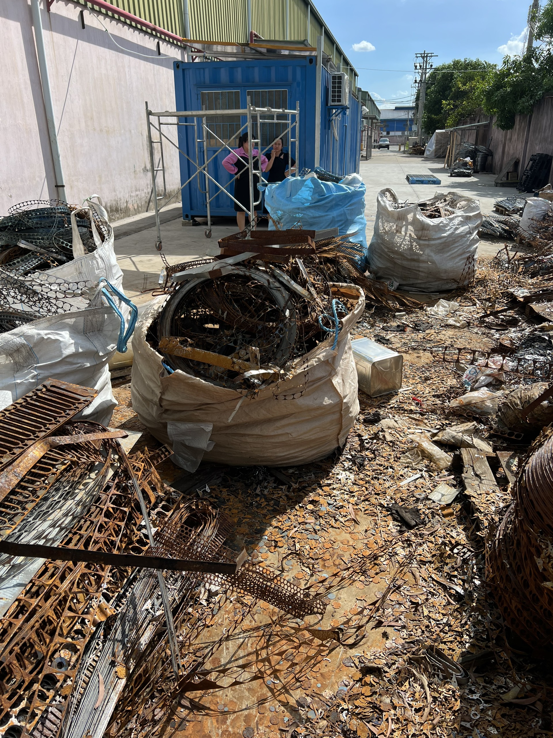Hình Ảnh 13: Thu Mua Phế Liệu Sắt Tại Phế Liệu Nhật Minh