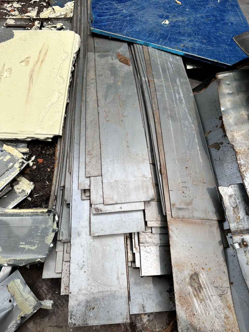 Hình Ảnh 3: Thu Mua Phế Liệu Sắt Tại Phế Liệu Nhật Minh