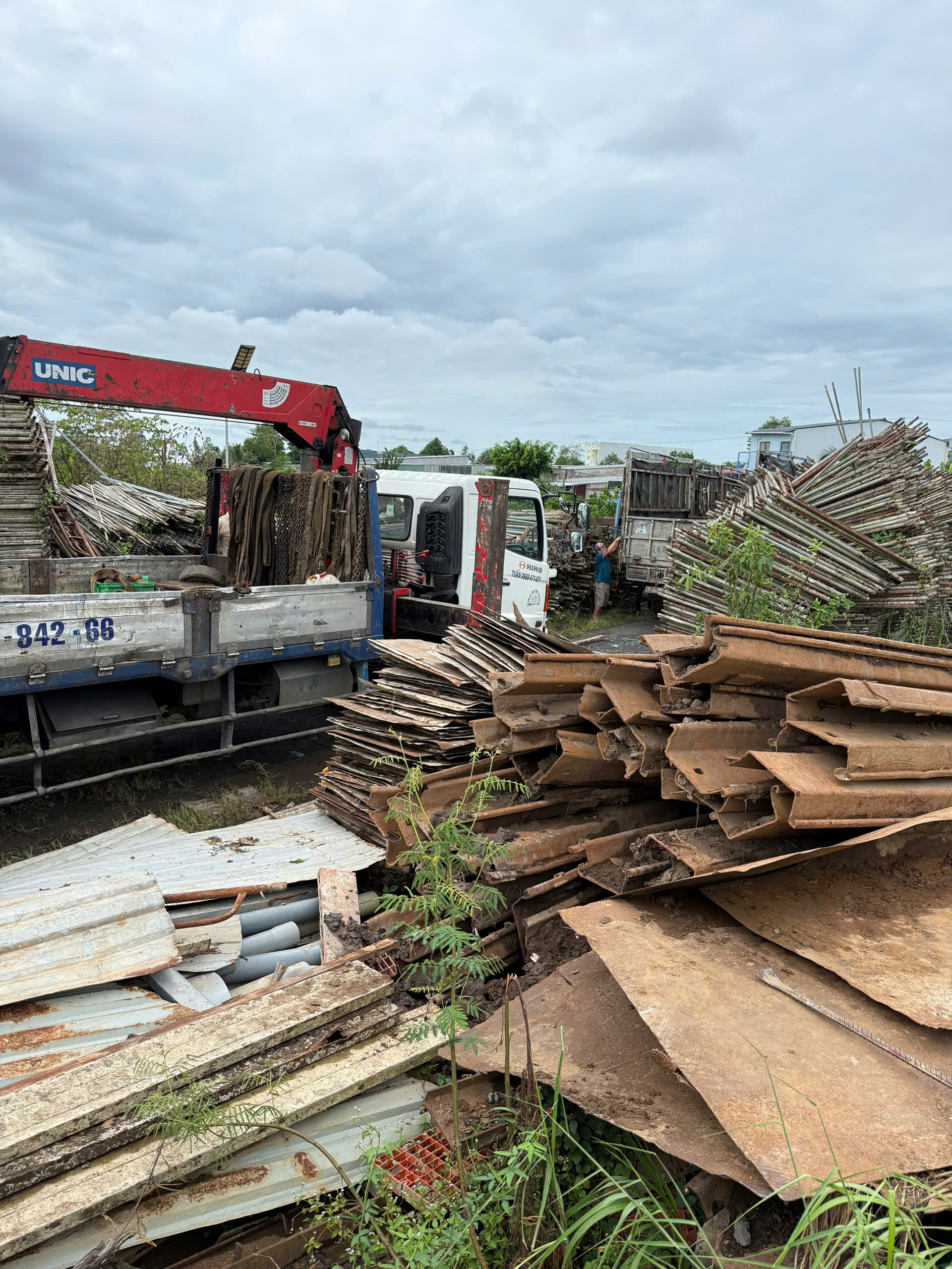 Bán Phế Liệu Sắt Bao Nhiêu Tiền 1Kg: Không Quan Trọng Bằng Cân Nặng 4 Z7146979572307 Bcedeb6Ac0B9Cb26D4632Cee96Ee0123